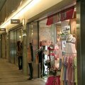 R8999 Osaka - Crysta nagahori magasin de lingerie Lycee minette 