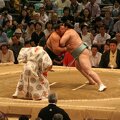 R9668 Nagoya - dohyo de sumo - Kiokutenho le mongol vs Kokkai