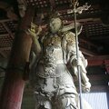 R0695 Nara - kohfuku-ji - garde de bouddha