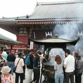 R0098 Tokyo - Asakusa - encensoir du temple Senso ji
