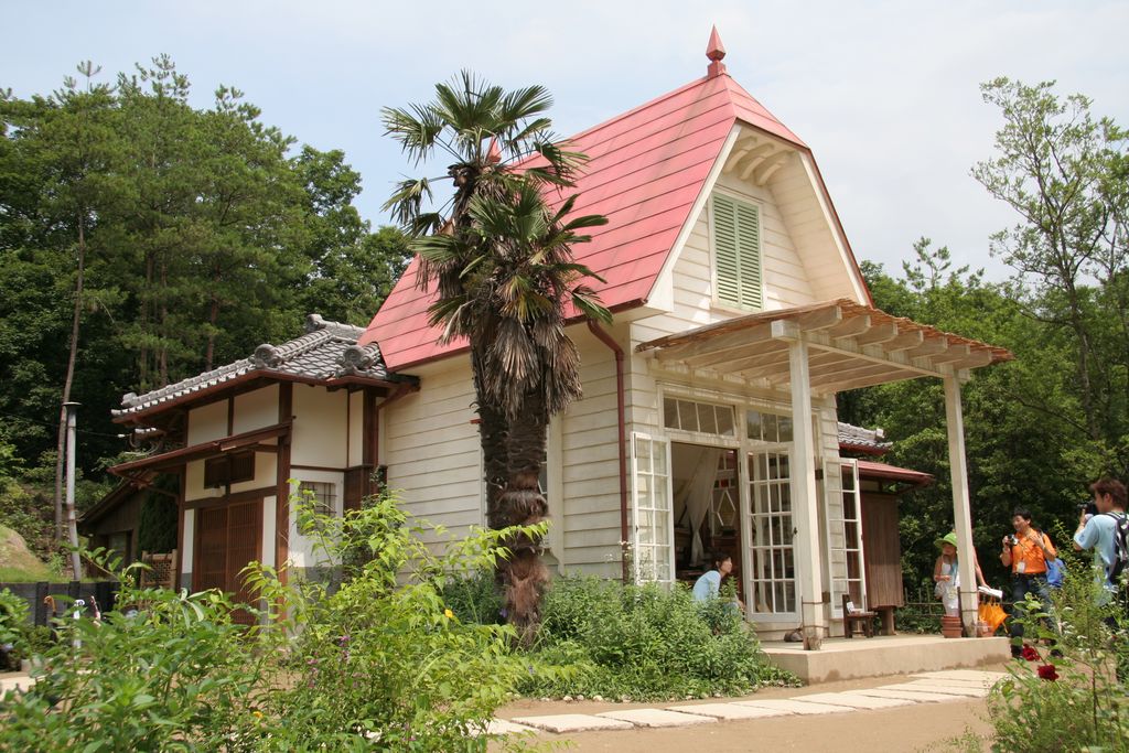 R9750 Aichi 2005 - La maison de Mei et Satsuki