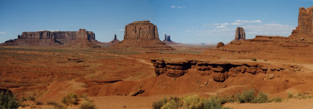 PM_pano-monument-valley.jpg