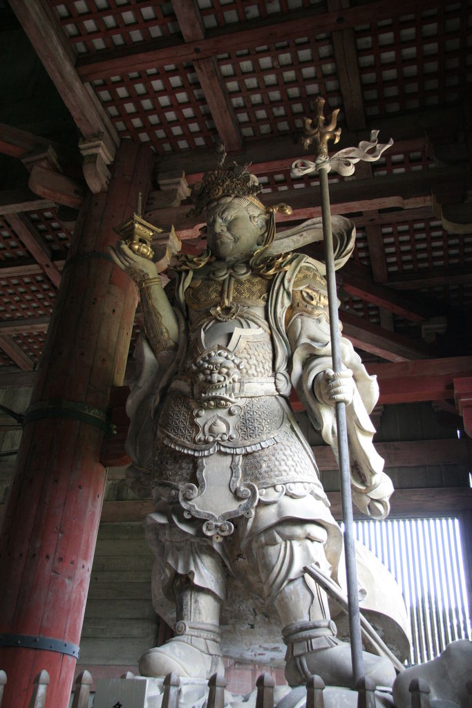 R0695 Nara - kohfuku-ji - garde de bouddha