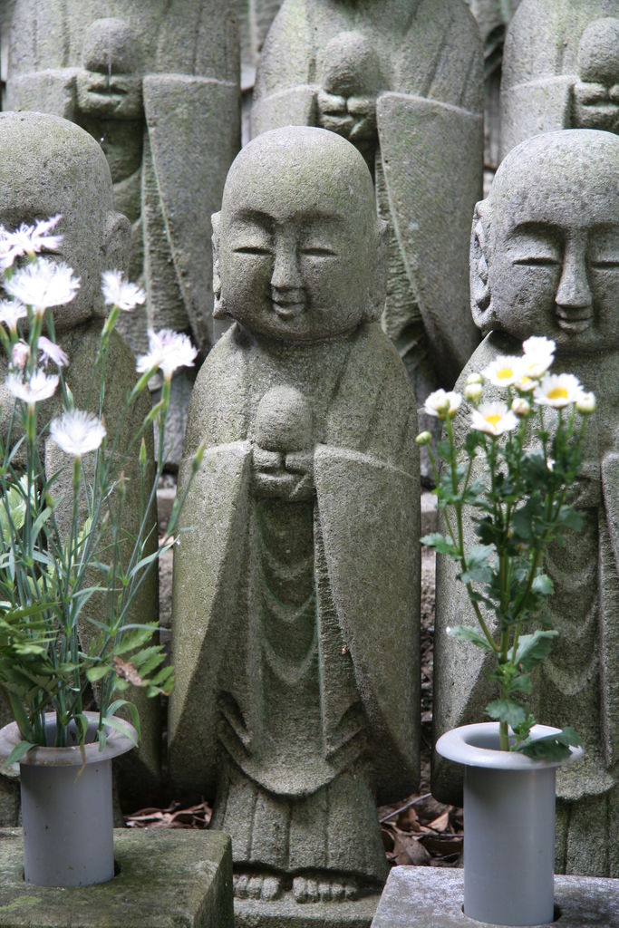 R0163_Kamakura_-_temple_hasa_dera.jpg