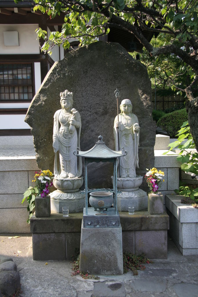 R0176_Kamakura_-_temple_hasa_dera.jpg
