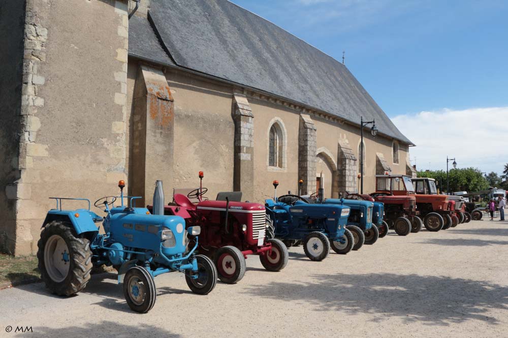 Exposition de vieux tracteurs