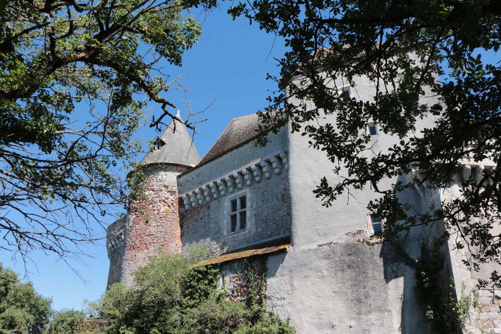 18 Chateau du Bouchet